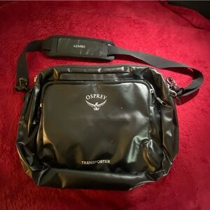 Osprey Black Messenger Bag